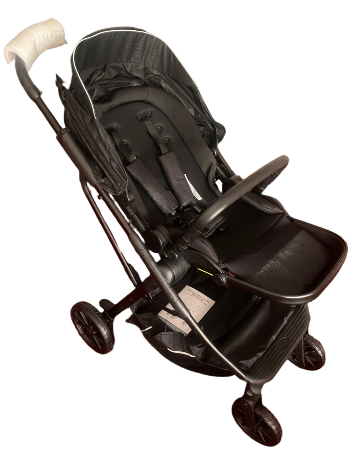 Lightweight baby stroller Compact fold Four-wheel