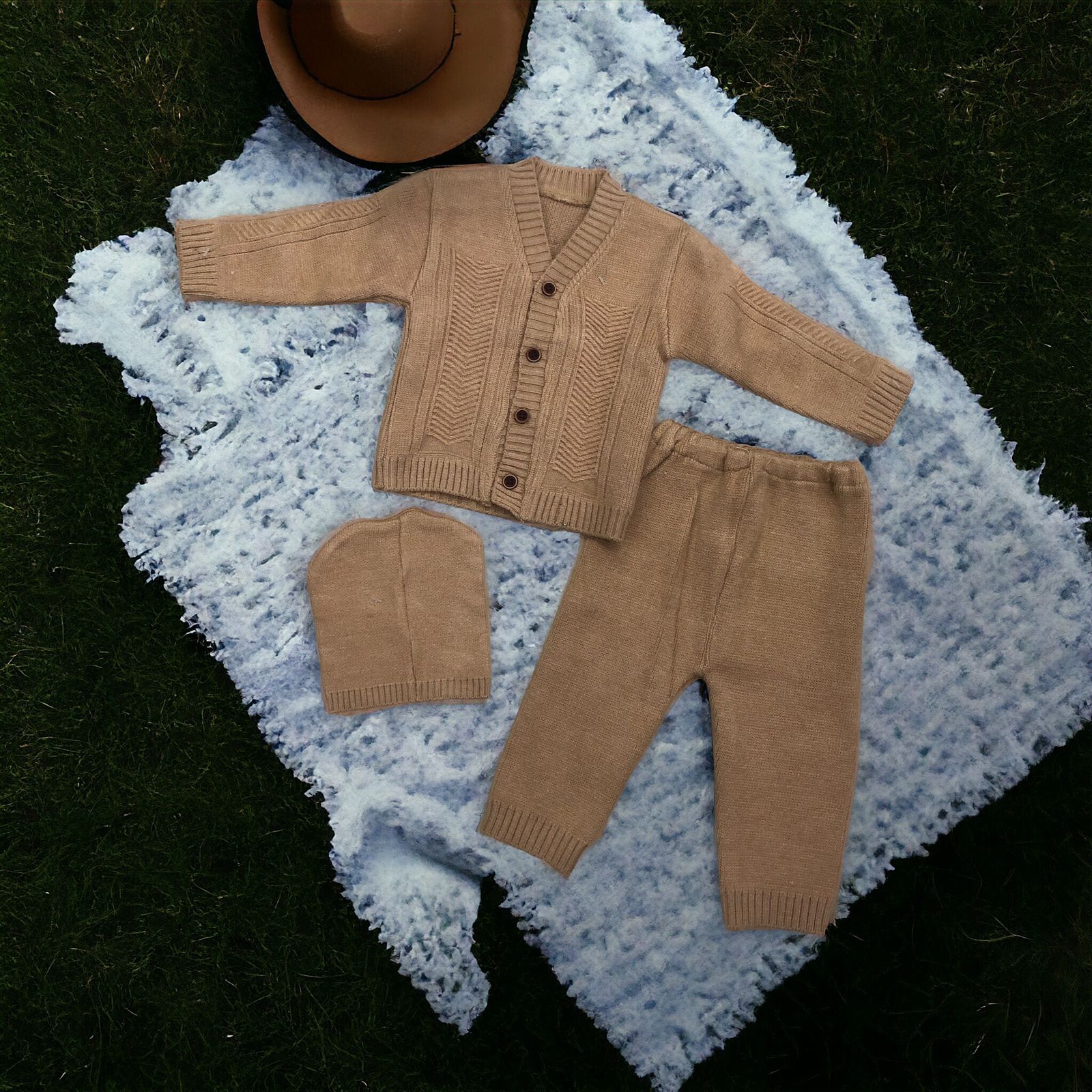 Baby woolen suit with cap 0M+