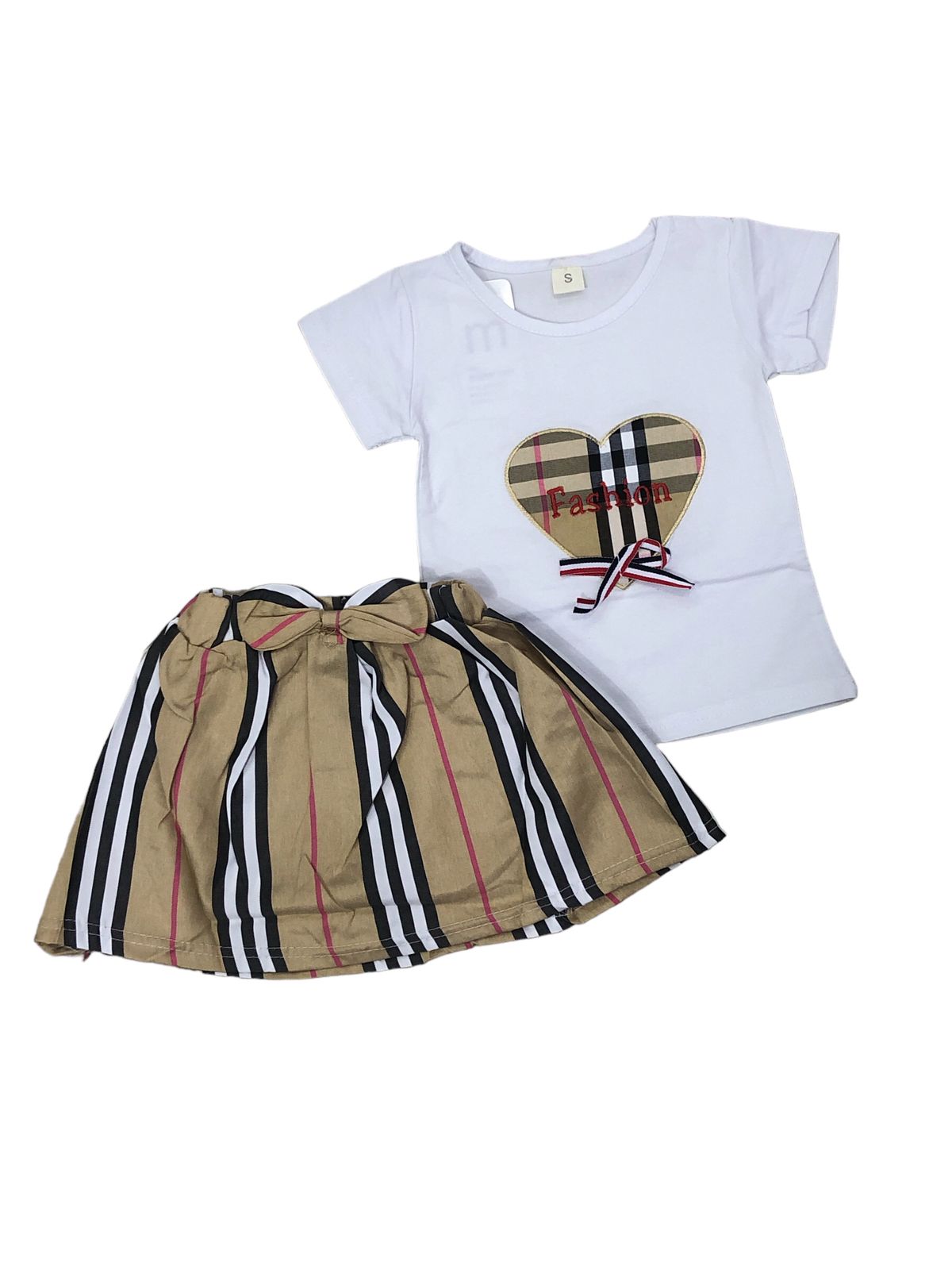 Girl  skirt suit