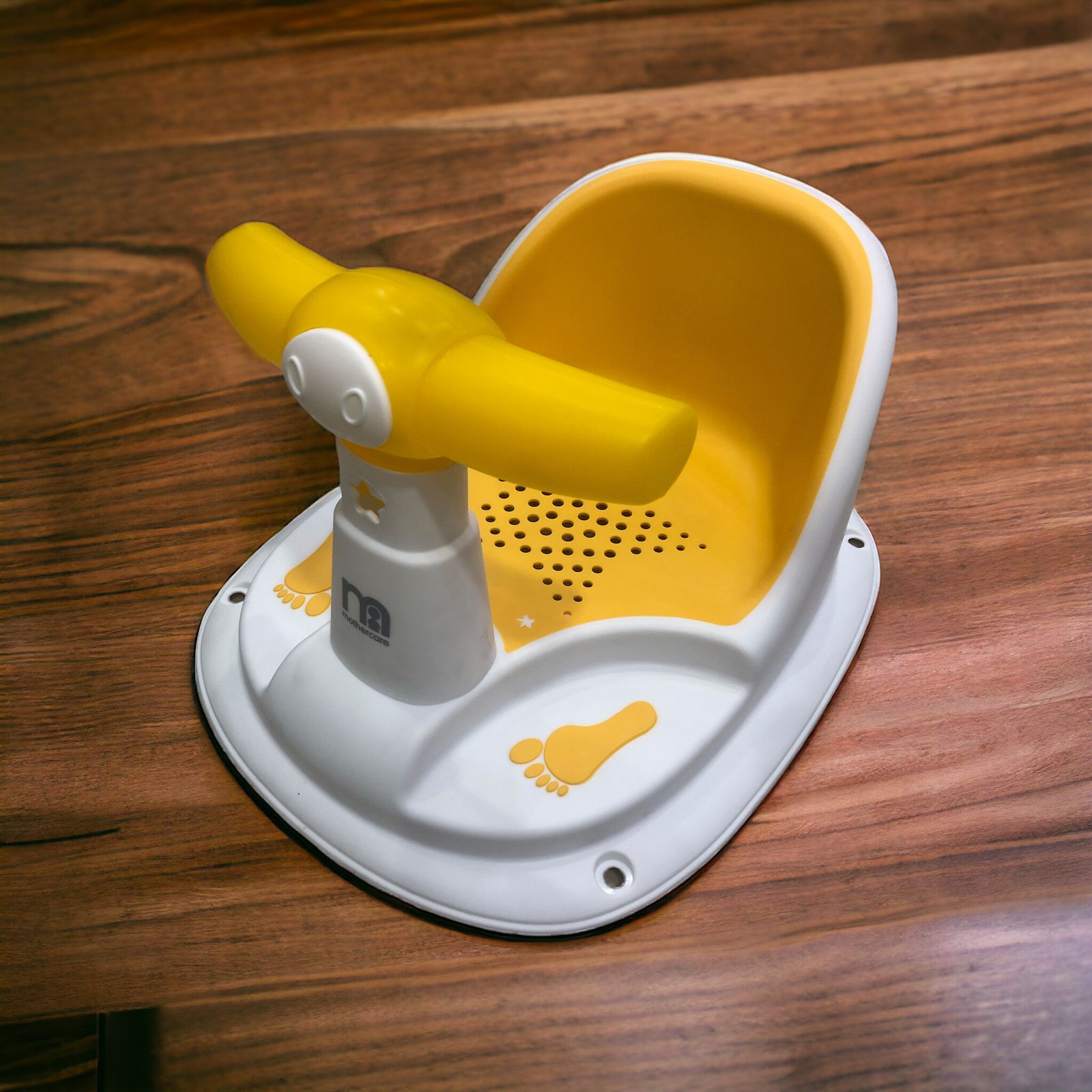 MOTHERCARE BABY BATH SEAT / CHAIR  6M+