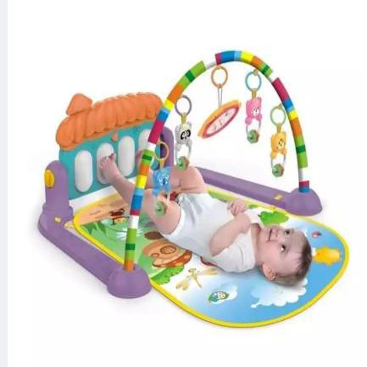 Baby music and play gym